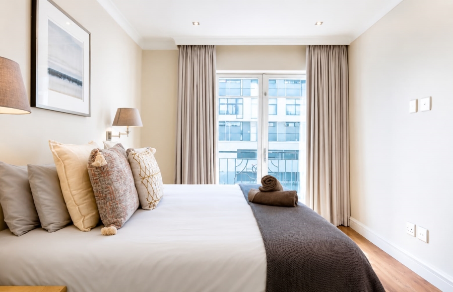 2 Bedroom Property for Sale in Green Point Western Cape